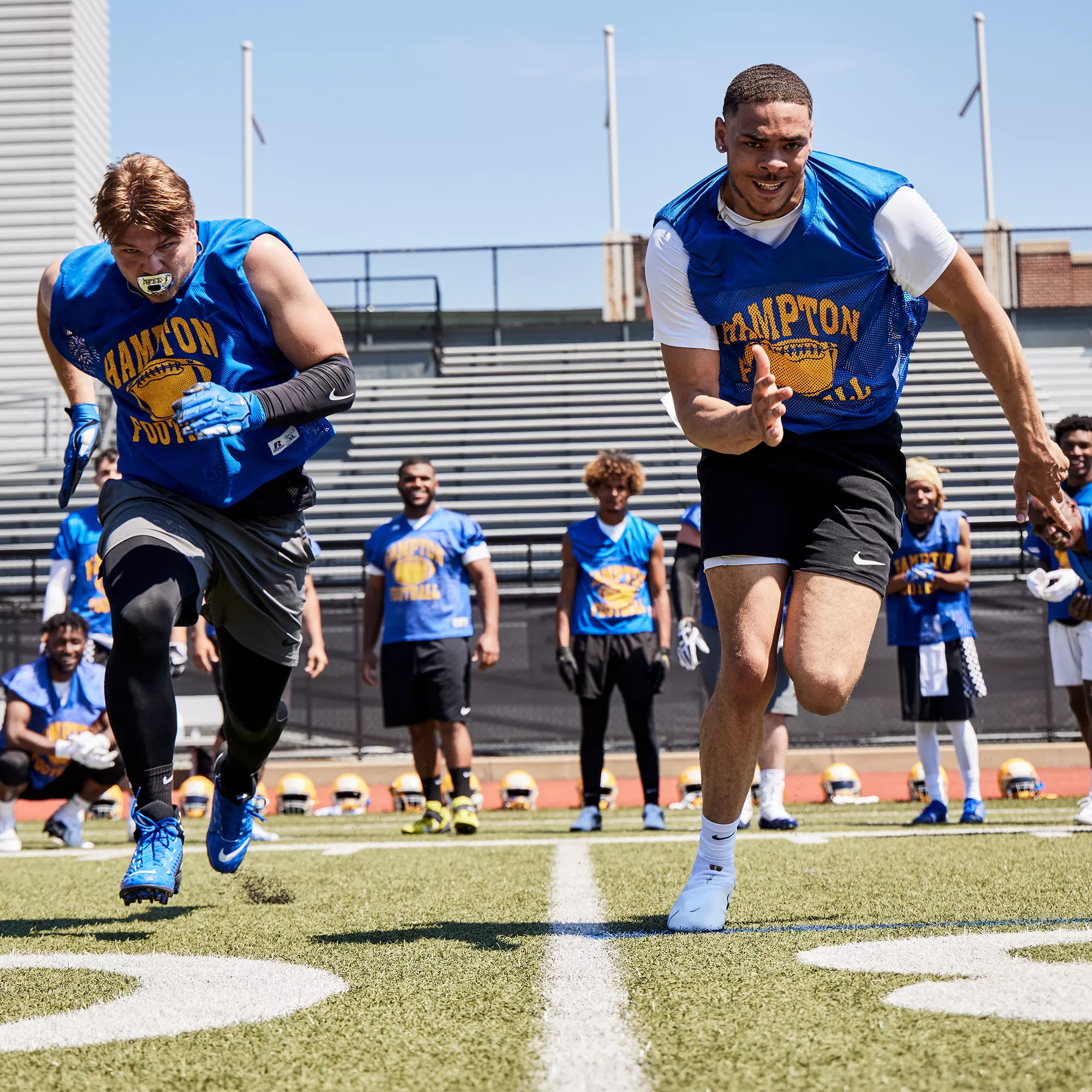 Nike Pro Adult Dri-FIT 4.0 Shivers - Image 4