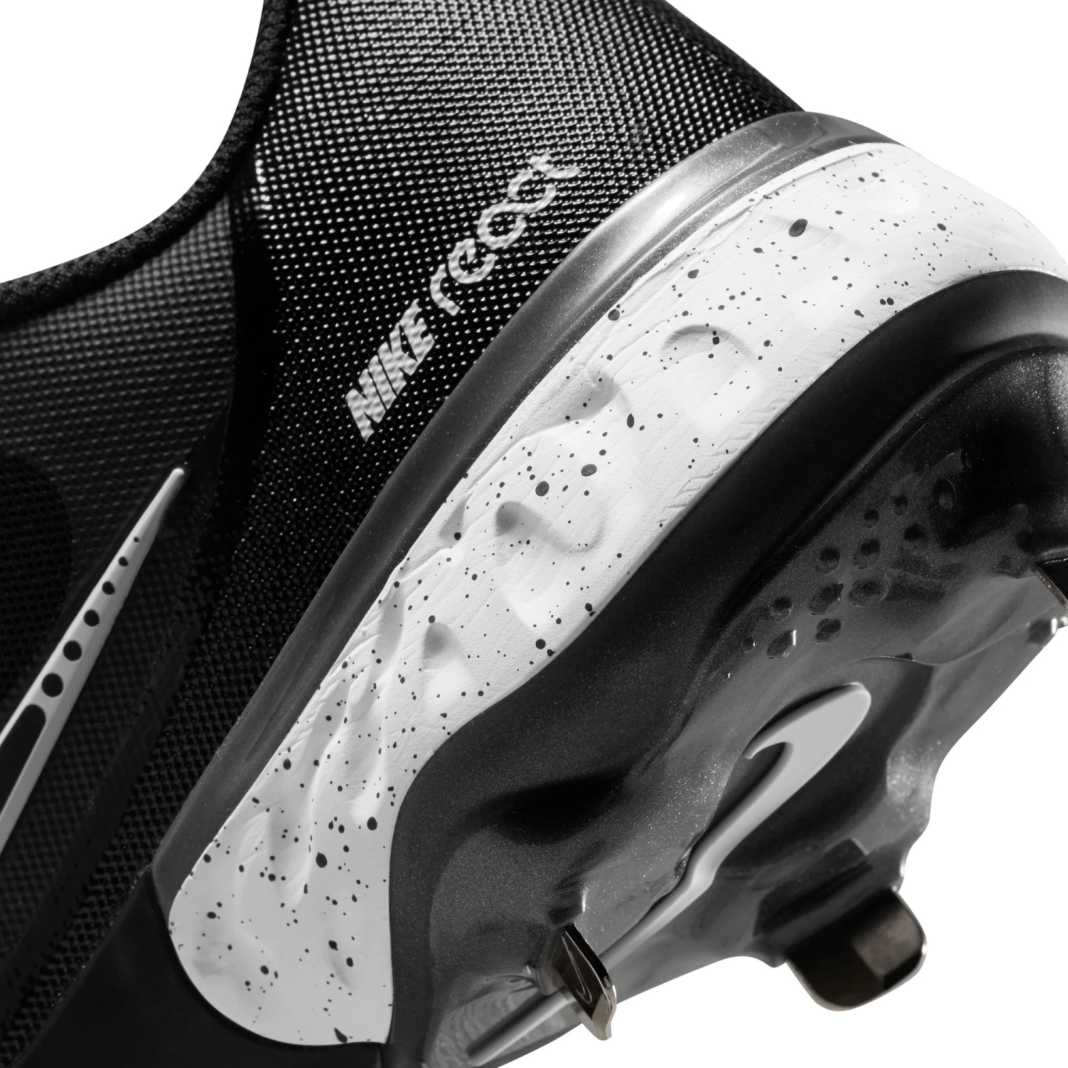 Nike Men's Alpha Huarache Elite 3 Metal Baseball Cleats - Image 7